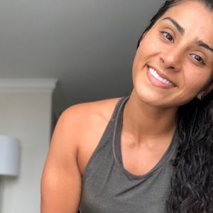 Meet your Posher, Adriana